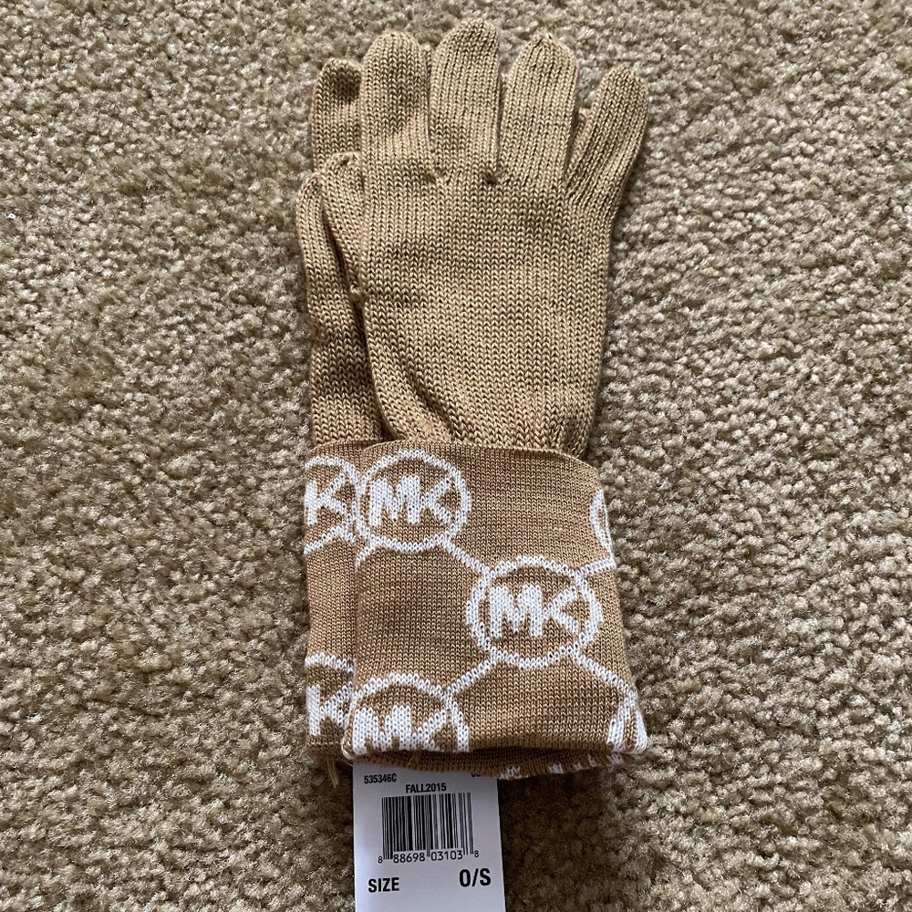 Michael Kors Brown Gloves. Brand new with tags.